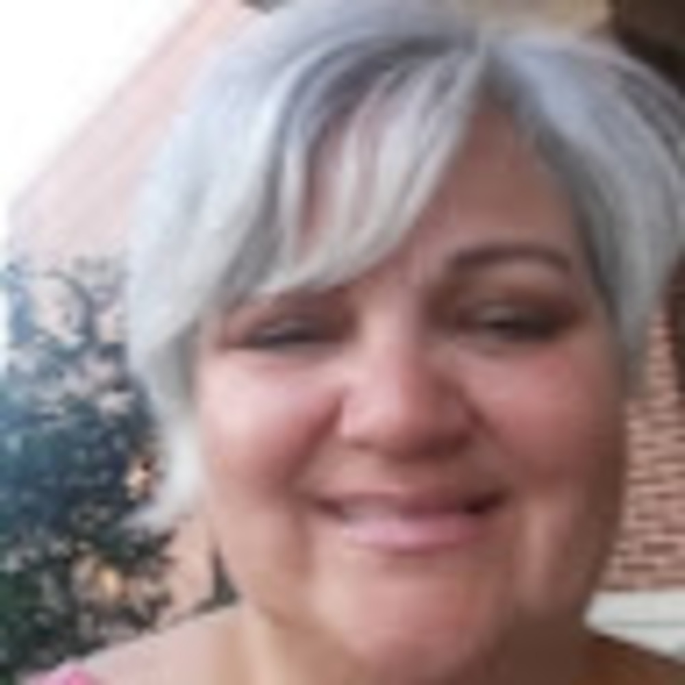 Meet your Posher, Stacy